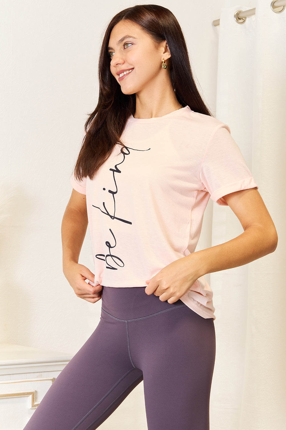 BE KIND Graphic Round Neck T-Shirt