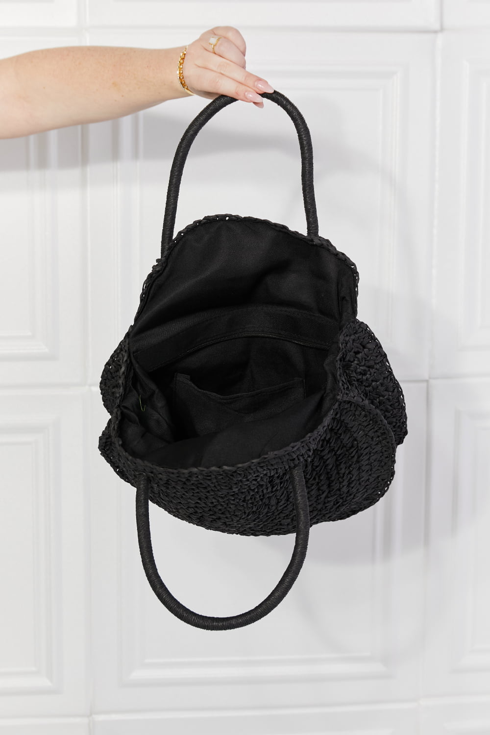 Straw Rattan Handbag in Black